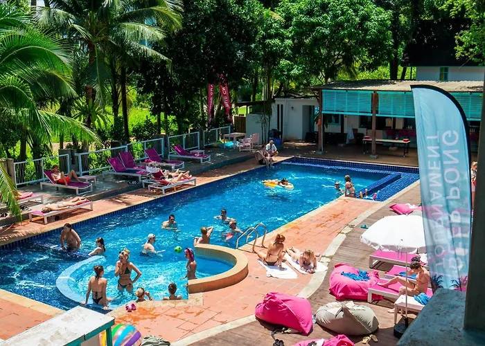 Ao Nang Hostels
