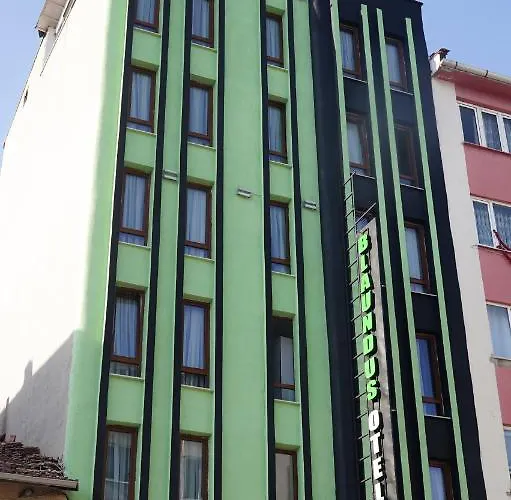 Blaundus Otel