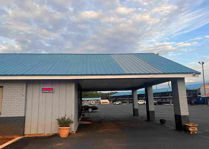Fairbridge Inn & Suites