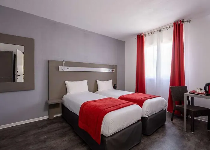The Originals City. Hotel Les Domes. Perpignan Sud