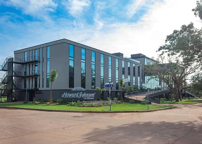 Howard Johnson By Wyndham Resistencia La Ribera