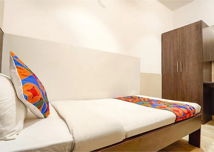 Fabhotel Karpagam - 900M From Nehru Stadium