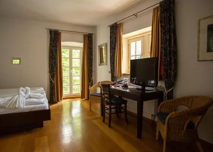 Hotel Burg Kerpen