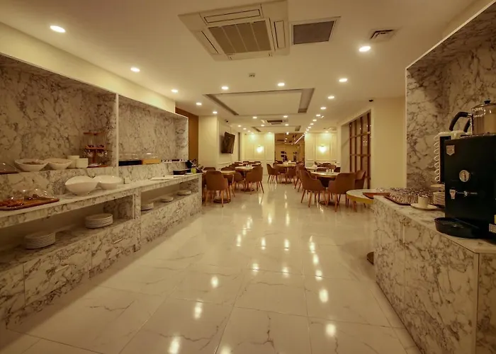Alkan Palace Hotel