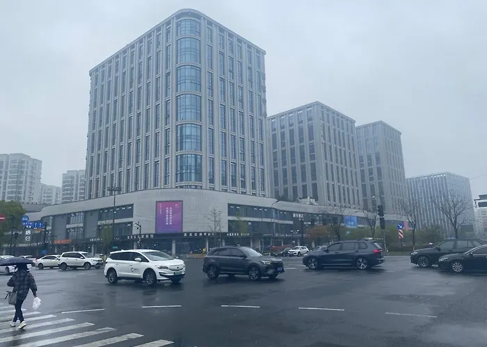 Chengdong Yishu Inn Youth Hostel