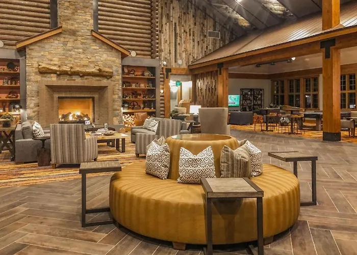 Exquisite Upscale Oasis - Ski Resort