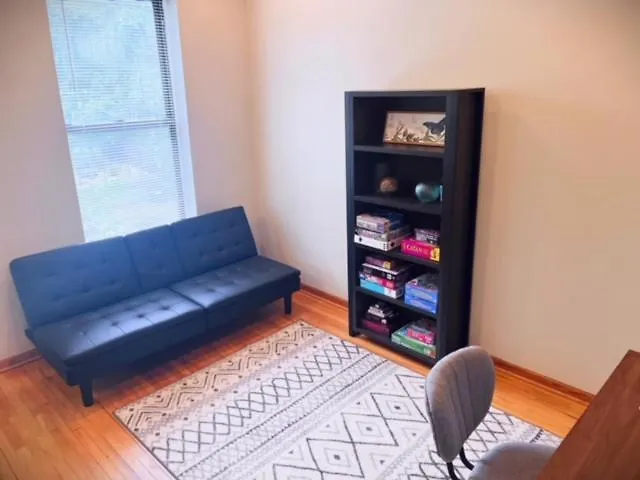 3Bd/2Ba In Historic Hyde Park Neighborhood W/ Parking Near University Of Chicago