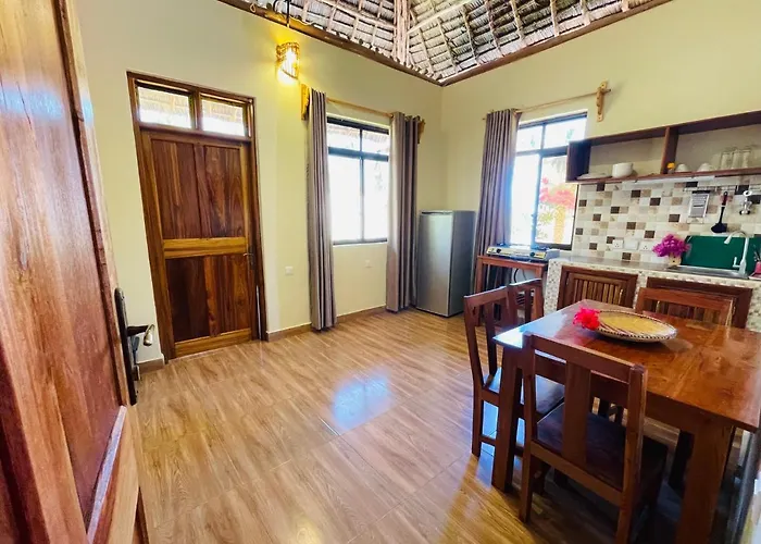 Lulu Bungalows