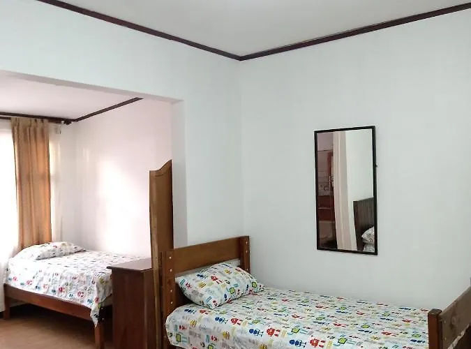 Chavenogue Hotel