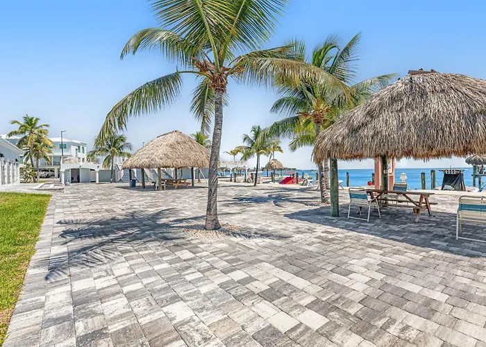 Ocean Isles 50