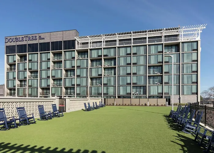 Doubletree By Hilton Hot Springs