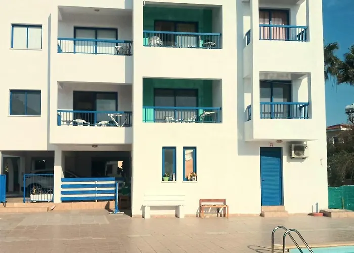 Georgia Apartments