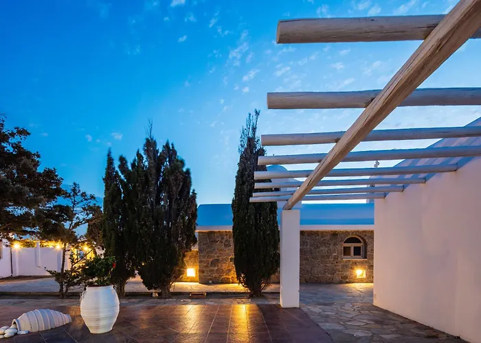 Kavuras Village Hotel & Suites