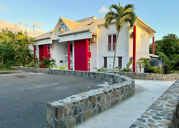 Residence Le Vallon Guadeloupe Parc Piscine Appartements & Studios