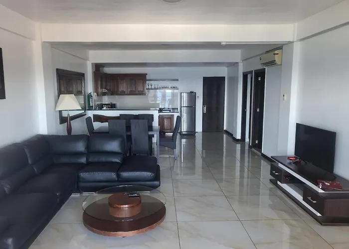 Manarra Sea View Resort