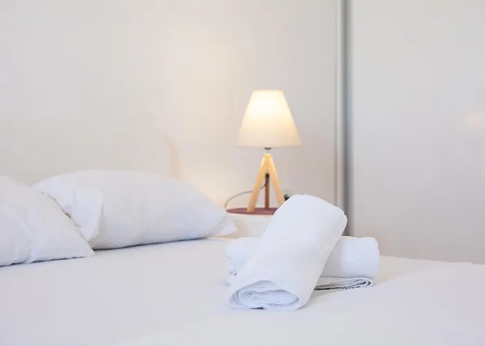 Urban Hostel&Apartments