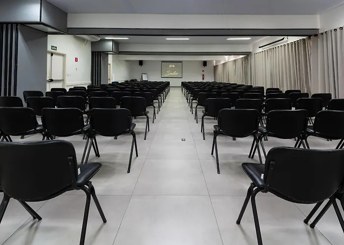 Carlton Suítes Limeira