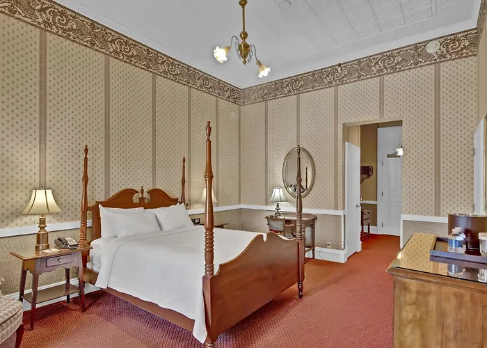 Red Wing Hotels