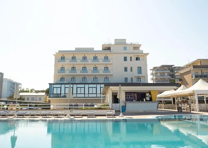 Hotel Tokio Village - Azzurro Club