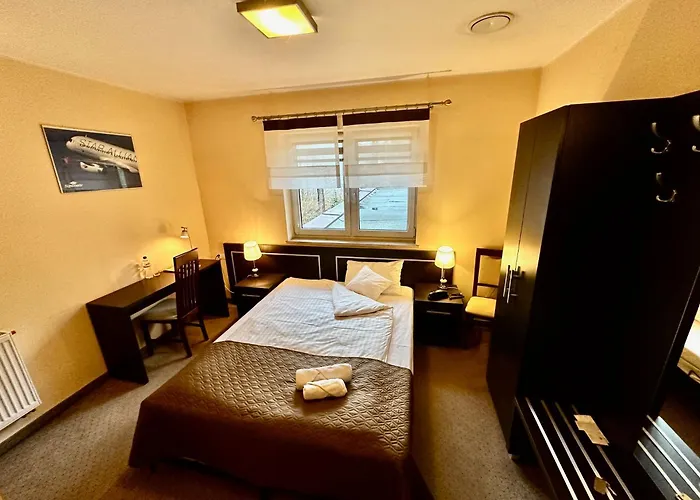 Hotel Pod Debami