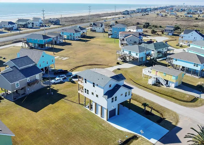 La Buena Brisa - The Good Breeze With Gulf Views.