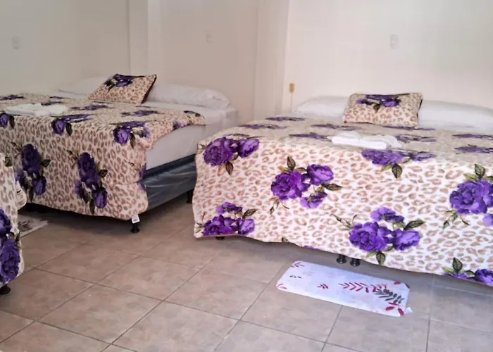 Hotel Kamelot Parque Central