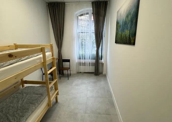 Green Hostel Katowice - 24H Parking