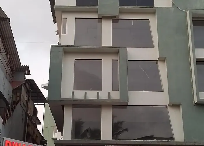 Dwarka Lodging & Boarding