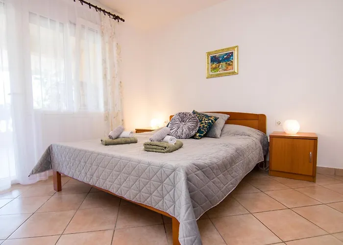 Apartments City Center Dekanic