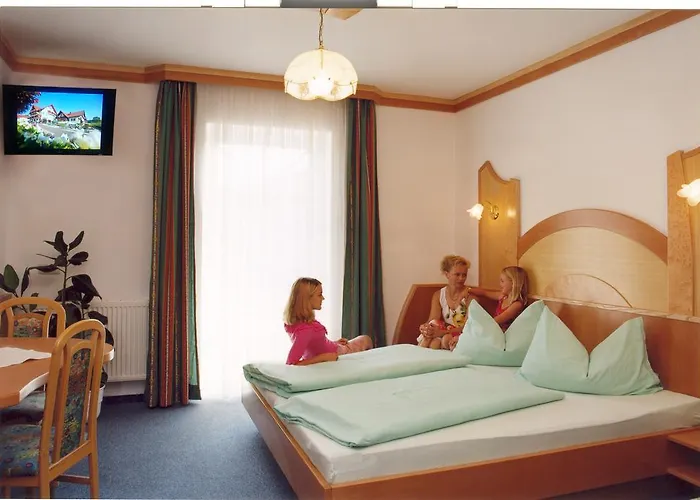 Pension Drei-Mäderl-Haus