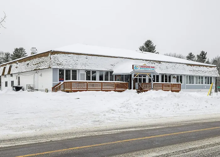 Lakeside Inn