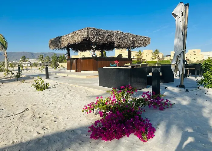 1-Bedroom On Forest Island & Oceanside View