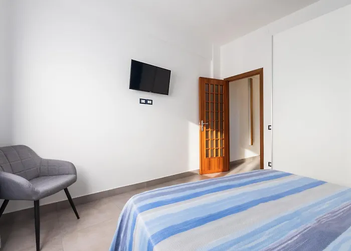 Casa De Paoli - Vista Mare Arenella, Palermo Con Parcheggio Privato