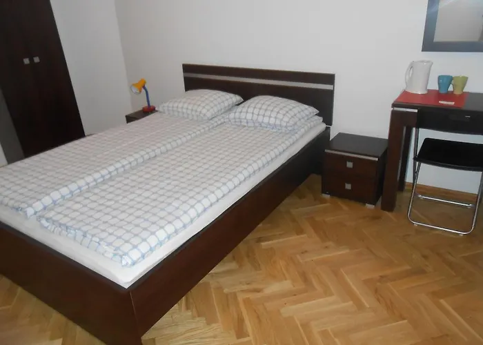 Lux Hostel - Z Prywatnymi Lazienkami