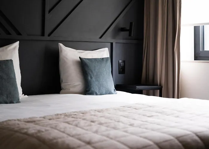 Hotels in Maasmechelen