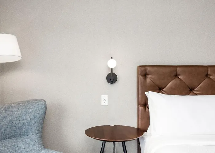 Four Points By Sheraton Kelowna Airport