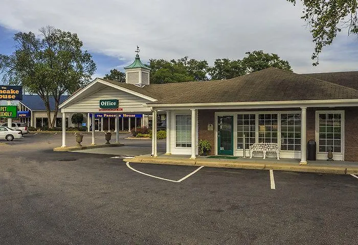 Ambassador Inn