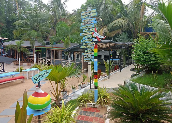 Boaty'S Beach Cottages