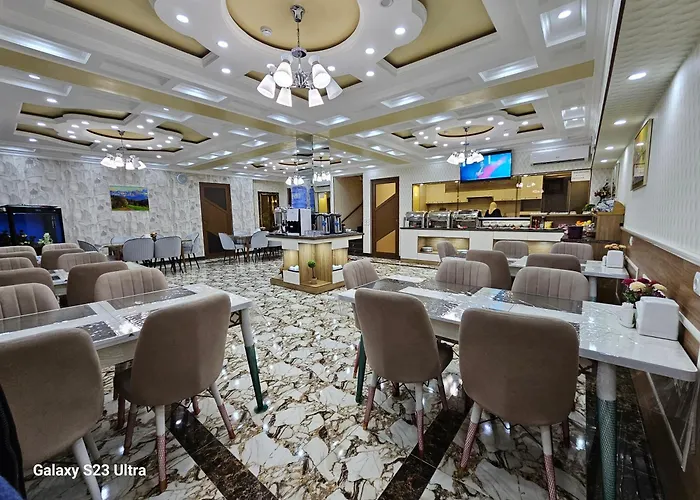 Hotel Sharq