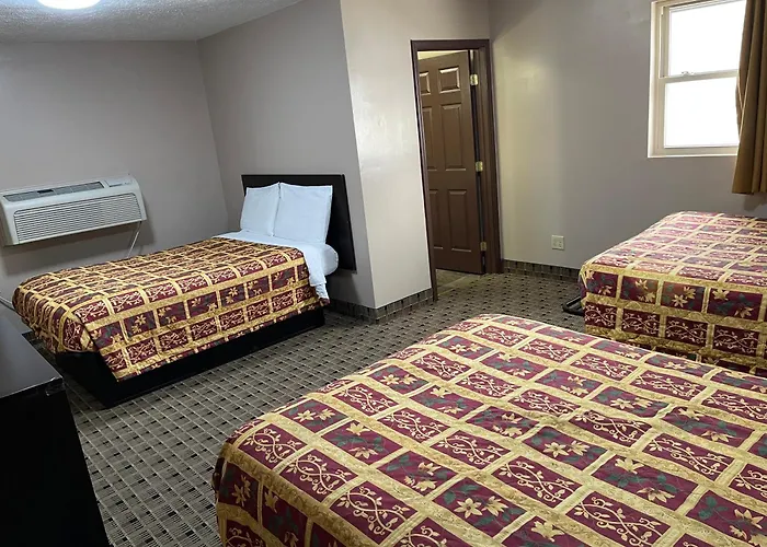 Economy Inn & Suites