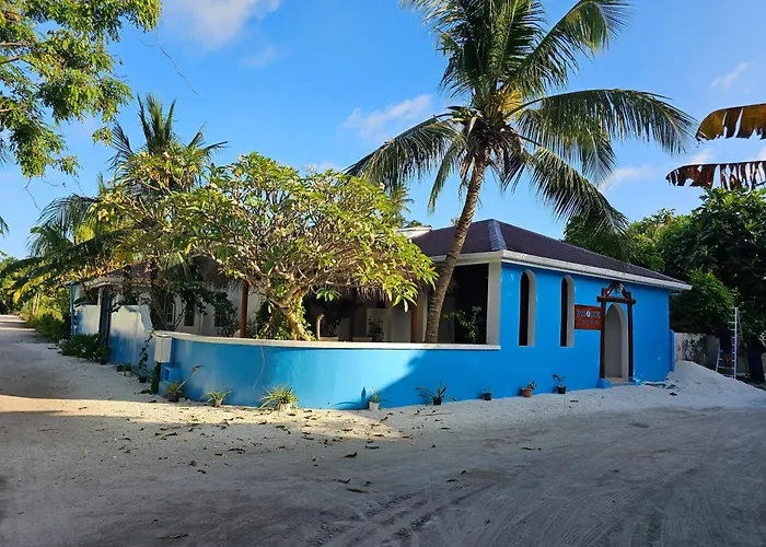 Island Luxury Fehendhoo