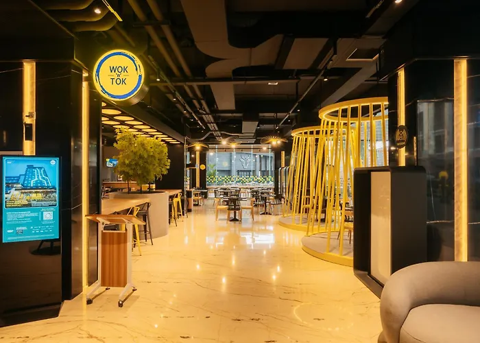 Yello Hotel Harbour Bay