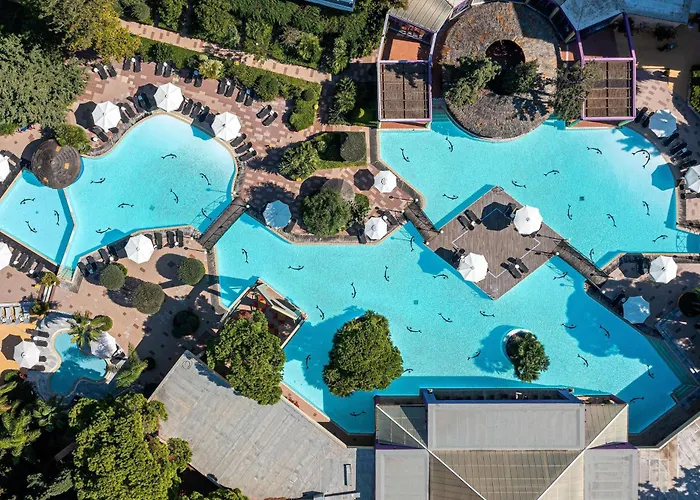 Dionysos Hotel