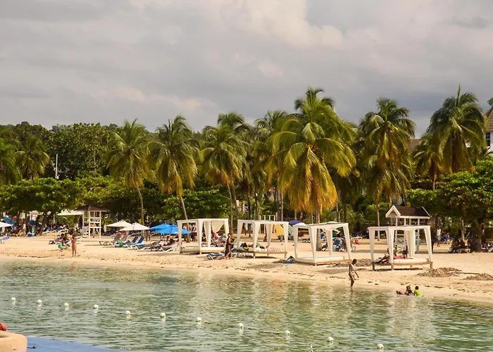 Czar'S Oasis Apt B27 @ Ocho Rios