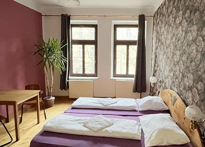 Homeplanet Hostel