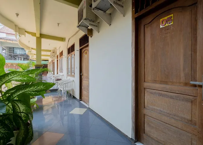 Reddoorz Syariah At Jalan Sunan Giri Tuban