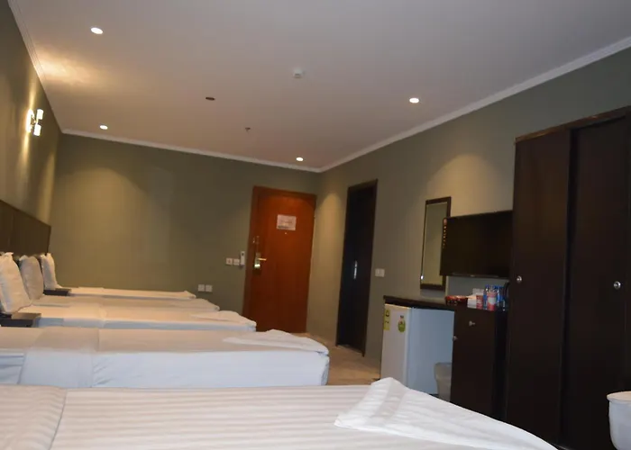 فندق كنان العزيزية Kinan Al Aziziyah Hotel
