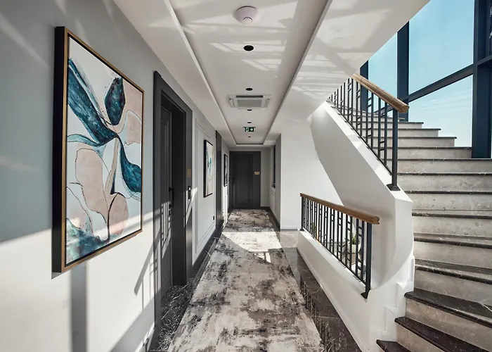 La Fleur Boutique Hotel
