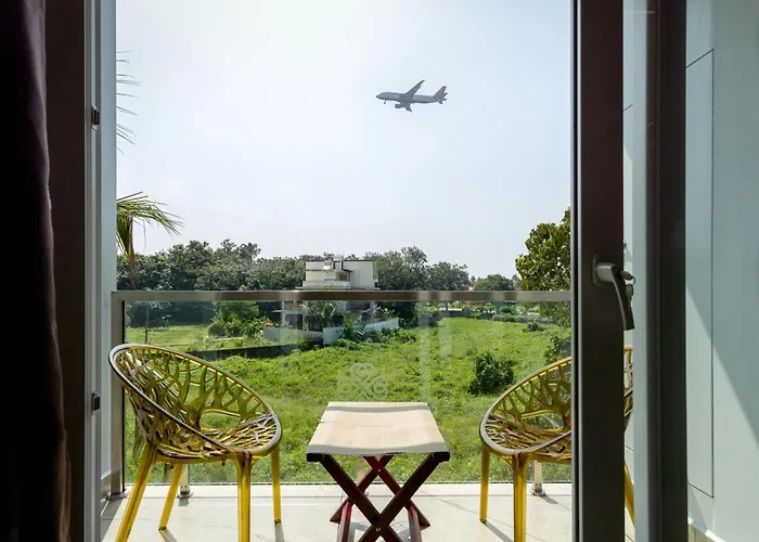 Esaa Airport Hotel