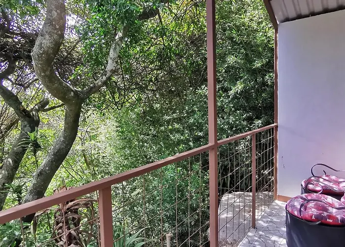 Mora'S Place B&B